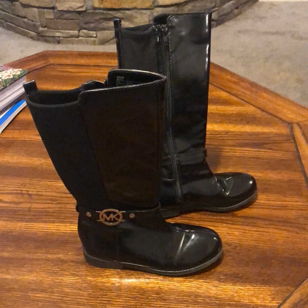 Michael Kors size 1 boots